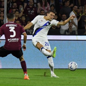 斯基拉：若有2000万欧左右报价国米可能出售帕瓦尔，球员想留欧洲