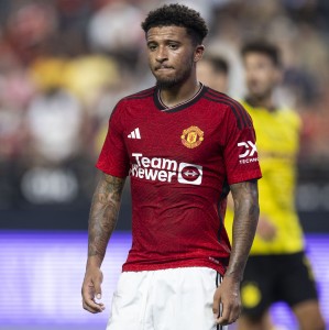 开云平台-记者：桑乔迟迟无法决定，他似乎还幻想突然有世界前十豪门来找他