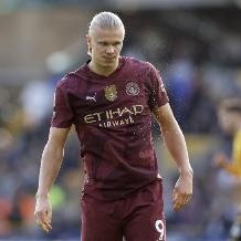 开云-塞斯科评选最佳中锋：选哈兰德是因为他进球多，莱万担任替补中锋