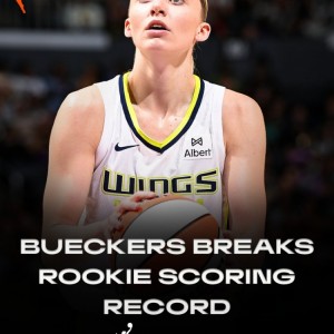 开云app-佩奇昨日44分创多项纪录 以八成多命中率轰40+WNBA历史首人